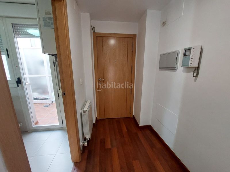 Foto f40bbc0c-885d-484e-958f-dbd3971c57b3. Apartament amb calefacció a Valdepeñas