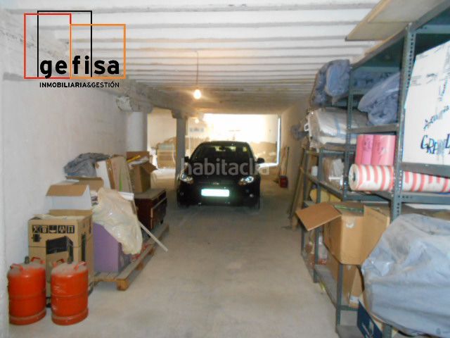 Foto a35a12dd-9da9-4062-9552-be3e5209e8f9. Local comercial a Valdepeñas