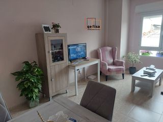 Appartamento in Valdepeñas. Piso en venta en auditorio, 2 dormitorios.