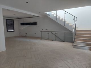 Casa en Valdepe�as. Casa en venta en buena, 4 dormitorios.