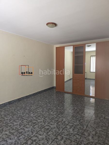 Foto e2d416d8-6375-4a8e-aa8f-3426a5201e4f. Casa  en venta en nacional iv, 3 dormitorios. en Valdepeñas