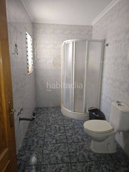 Foto ed25599b-0493-4285-ad49-9898d689573a. Casa  en venta en nacional iv, 3 dormitorios. en Valdepeñas