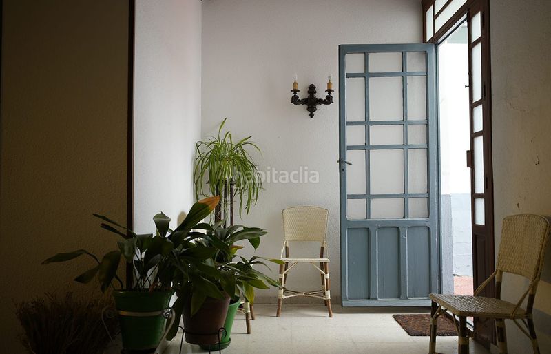 Foto c4fbf894-c85f-484c-94c0-329ea46c7ea1. Casa amb calefacció aparcament a Valdepeñas