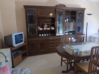 Pis en Valdepe�as. Piso en venta en centro salud, 3 dormitorios.