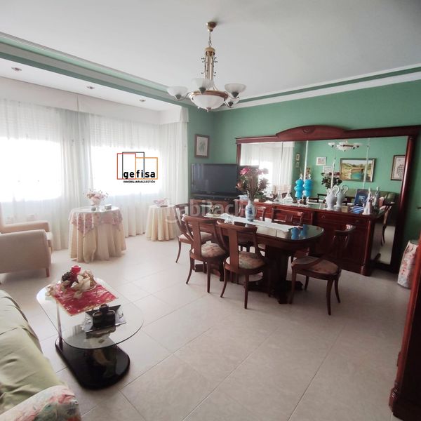 Foto 330835d1-8b42-4833-95a9-e18c9285ba6c. Casa  en venta en centro salud, 7 dormitorios. en Valdepeñas