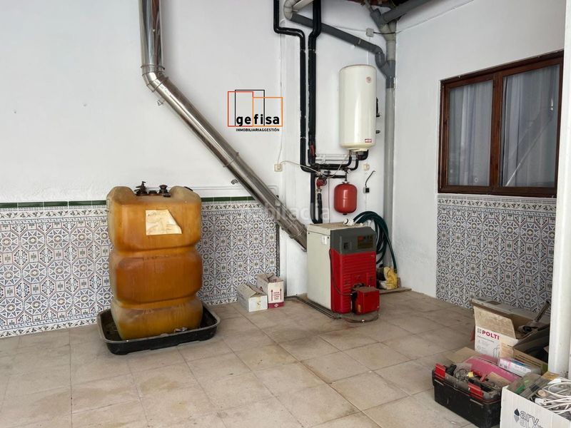 Foto 3d89047a-b97d-4c29-917e-d7e84b89fd77. Casa  en venta en centro salud, 7 dormitorios. en Valdepeñas