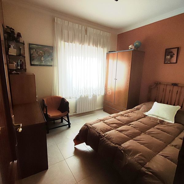 Foto 4106443b-d68d-41c4-8020-398cb2f25bcc. Casa  en venta en centro salud, 7 dormitorios. en Valdepeñas