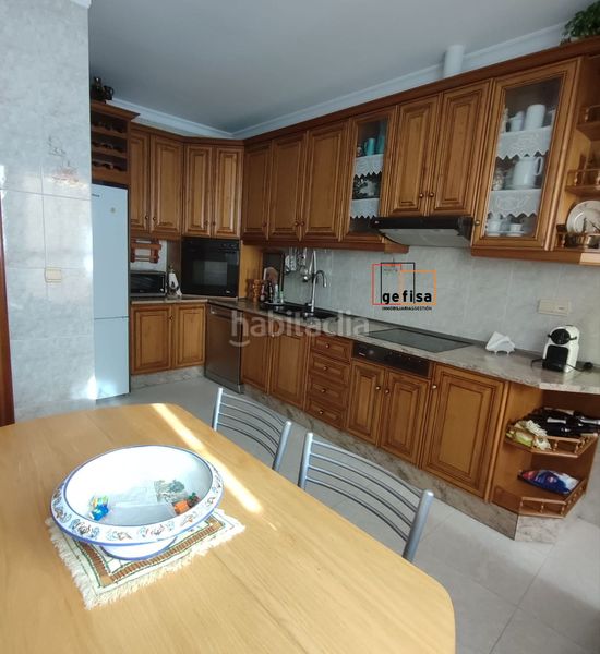 Foto 56a7a115-e2b2-438f-b84b-740e2086690b. Casa  en venta en centro salud, 7 dormitorios. en Valdepeñas