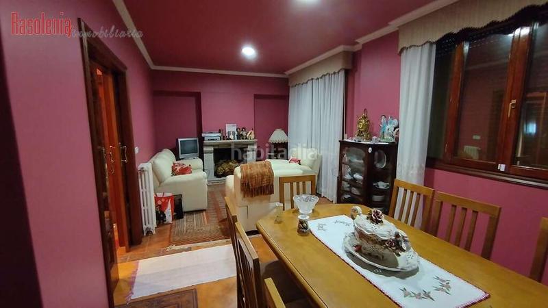 Foto 3dc87d56-0d0b-444b-b645-7796437a448c. Chalet amplio chalet de piedra en Tomiño