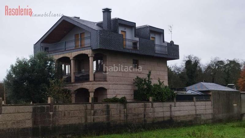 Foto 82c73012-5599-4cdc-bfbe-e4ef0a50c110. Chalet amplio chalet de piedra en Tomiño