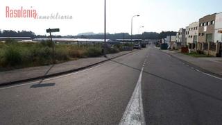 Terrain résidentiel à CALLE DAIMLER sn