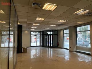 Geschäftsraum in Monforte de Lemos. Local avda. galicia monforte de lemos lugo en venta