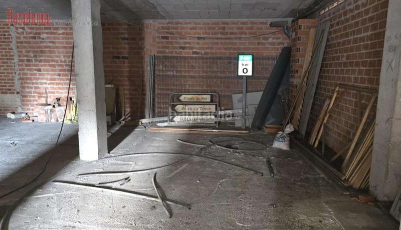 Foto a05dcd63-c9fd-47da-9962-effd5dd3ae05. Locale commerciale in madel meizoso 723 in O Feal - Xubia Narón