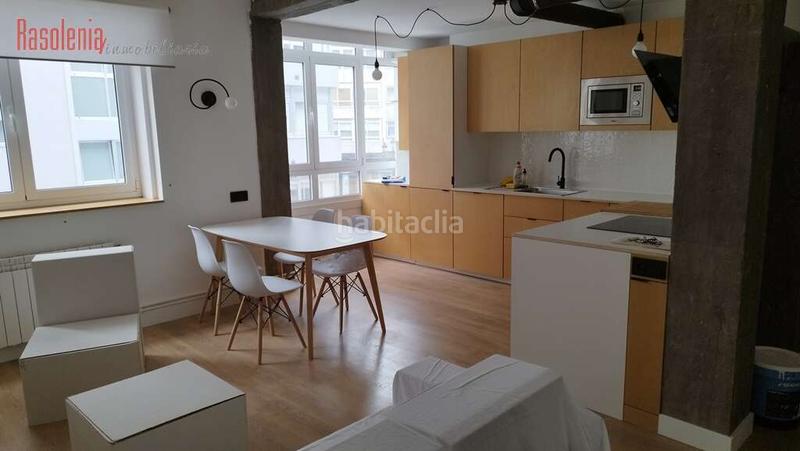 Foto 65074f05-8426-4a76-b9f9-8eb039b12f14. Flat with heating in Plaza Independencia Vigo