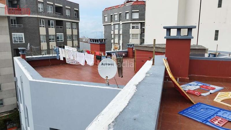 Foto 73255ade-a5af-4730-8f46-0e2039c053a5. Flat with heating in Plaza Independencia Vigo