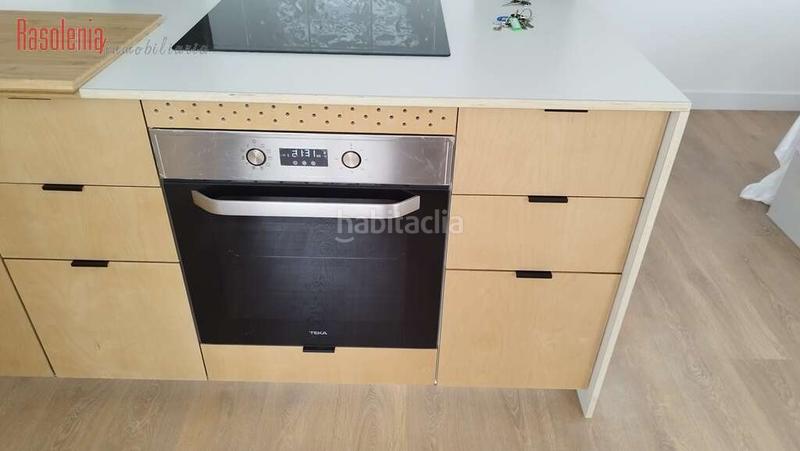 Foto dadf560f-0498-4ef6-bbb9-ed85fd6f19a7. Flat with heating in Plaza Independencia Vigo