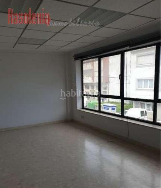 Foto b76936fe-37ed-47c5-b7a1-681877d68b5e. Oficina en algeciras 17 oficina a coruña en venta en Neda