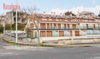 Edificio  Insuela de abaixo. Edificio  obra parada en ribeira en venta en a coruña
