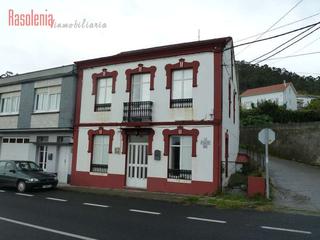 Maison à Mourela baixa sn. Chalet adosado en venta en lugar mourela baixa, 15510, neda a co