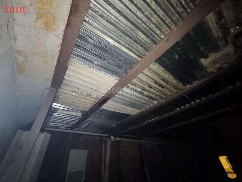 Foto 93a5462f-a17e-4f66-a89e-32da3465e878. Business premise in igrexia 134 in Centro Ferrol