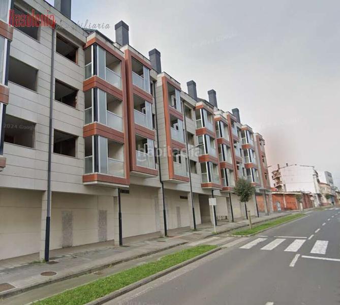 Foto cb08c97f-0b5a-489c-9c86-c479068940c0. Edifici a razo 13 a Carballo