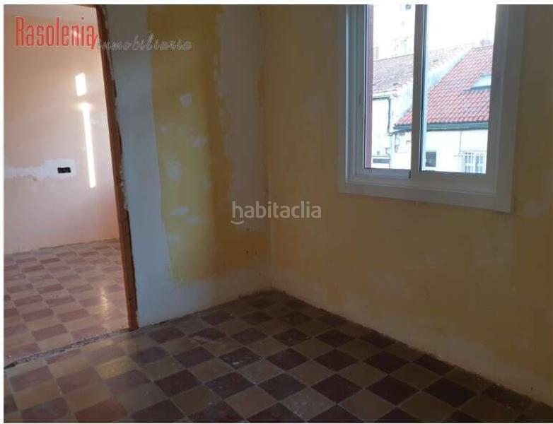 Foto 76c8cbd9-a822-43b3-ac7e-ef7a2b72c33a. Piso en penas de guitin en A Malata - Catabois - Ciudad Jardín Ferrol