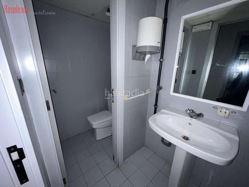 Foto 1f11909e-8669-4c1c-9eb3-ad0052532a55. Local comercial en de españa 25 venta local en plaza de españa , a coruña en Coruña (A)