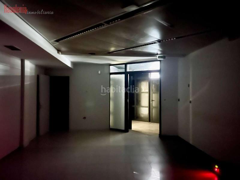 Foto b5f481c3-2b99-4d3a-89ab-7e7dc4204d53. Local comercial en de españa 25 venta local en plaza de españa , a coruña en Coruña (A)