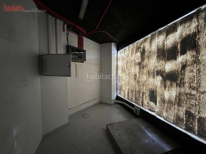 Foto fa8fc2bf-de34-4f24-9716-1e2a8b527d17. Local comercial en de españa 25 venta local en plaza de españa , a coruña en Coruña (A)