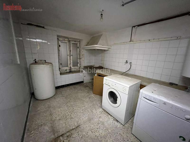 Foto 9420bfc5-e79b-48c6-80a6-dbd5bced242c. Casa a balbis 26 a Neda