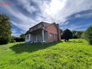 Xalet en O castro sn. Venta de chalet independiente en outeiro de rei