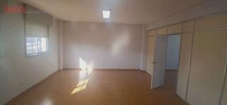 Oficina en GUTEMBERG