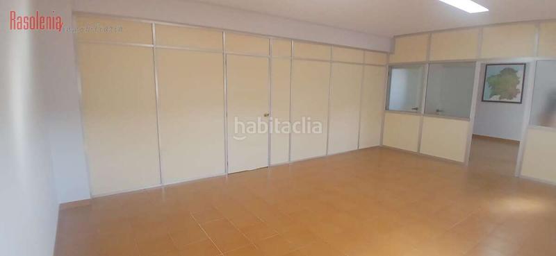 Foto aa9e956b-28b9-4fdf-a58d-4d8ff2cdb535. Rent office space in gutemberg 5 in Vioño Coruña (A)