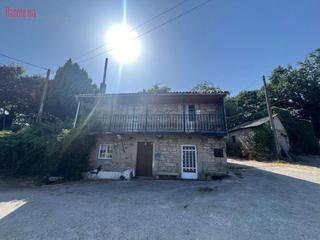 Mas à Santa cristina sn. Chalet independiente en venta en carballedo, lugo