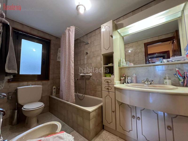Foto 48736b98-1e6d-4287-8adf-a5ca749586d2. Appartamento con riscaldamento parcheggio in Someso - Matogrande Coruña (A)