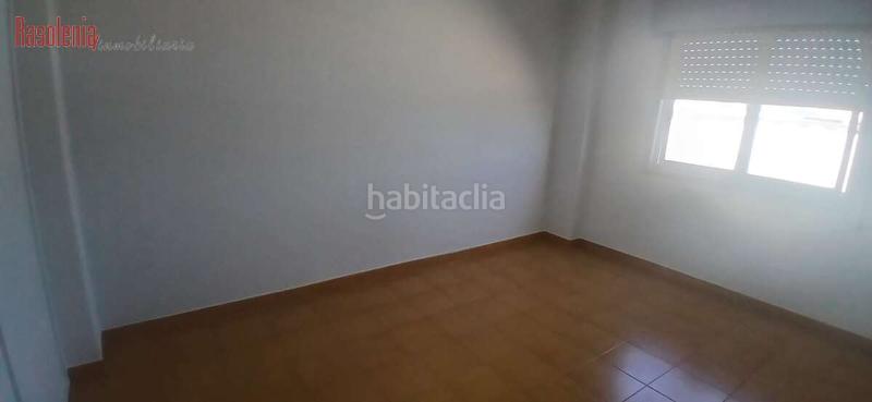 Foto 0d636aa2-be6e-404f-8b1e-d95da9082c86. Location bureau dans Vioño Coruña (A)