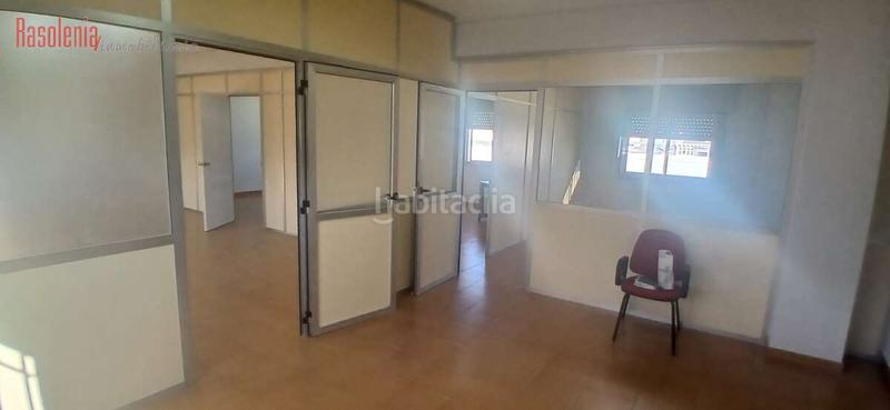 Foto 1643c404-d082-486d-9600-a3a3cb3862bf. Rent office space in Vioño Coruña (A)