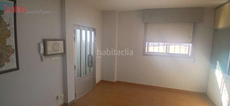 Foto 665de672-32c6-404a-aa7e-f34976bf60fc. Rent office space in Vioño Coruña (A)