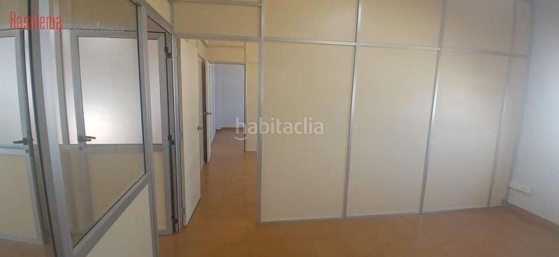 Foto deba4740-362e-454d-bbe9-5762f30708a9. Rent office space in Vioño Coruña (A)