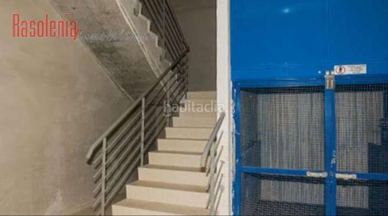 Foto 6d3cfc69-e05c-4d3c-b1c3-d4cae5277a45. Nave industrial nave en parque logistico e industrial pontevedra en venta en Vigo