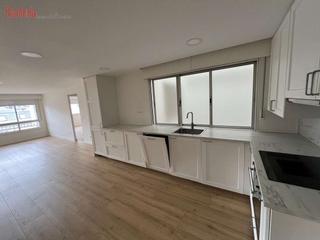 Location Appartement  San andres. Centrico con  dos habitaciones