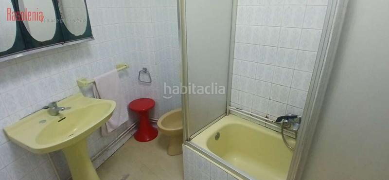 Foto 924a5694-0f25-4daf-934e-3c4e02c40e1a. Appartamento con riscaldamento in Os Mallos Coruña (A)