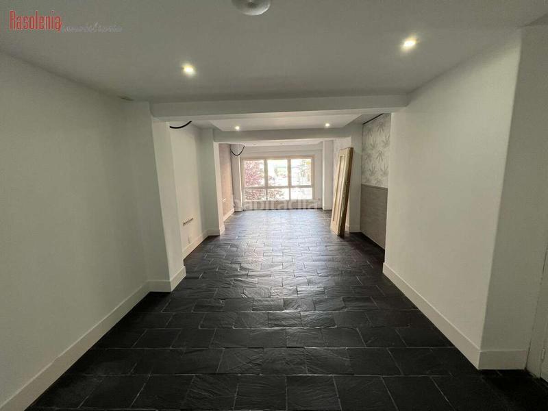 Foto 2cc99287-4b79-401f-bab5-854ea80c7aeb. Location bureau avec chauffage dans Vioño Coruña (A)