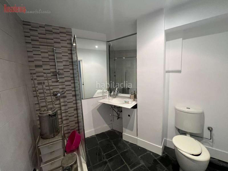 Foto 3c089544-2858-41e0-9f47-8ce1543eec14. Rent office space with heating in Vioño Coruña (A)