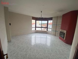 Appartement à Bocelo 22. Vivienda 3 habitaciones y 3 baños en melide