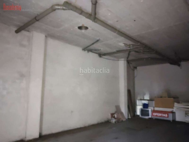 Foto 515dacbd-e353-41f8-888f-68fc9932a090. Local comercial a Betanzos