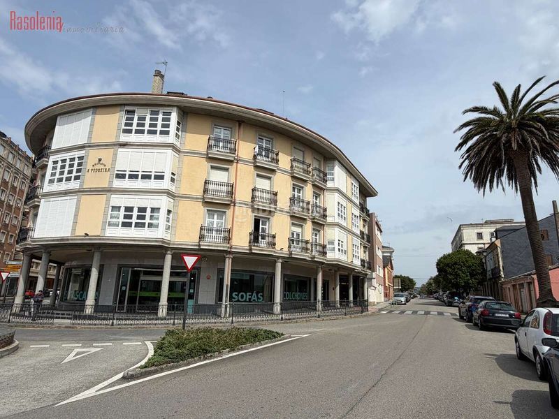 Foto d86e6511-b403-4f98-8e2d-e3e9c8164b1d. Dúplex a clemente m. pasaron 18 a Ribadeo