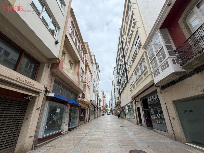 Foto 279c4aa4-746d-4c27-95bd-7c4cef4b5797. Casa a real 44 a Centro Ferrol