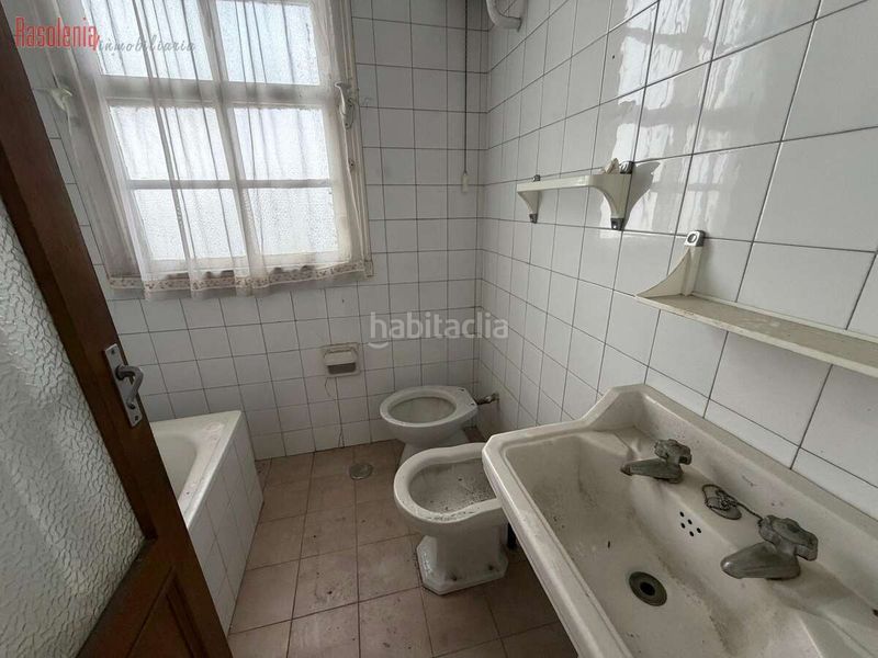 Foto 581fc65b-700d-4ae1-b6f1-938132015614. Casa a real 44 a Centro Ferrol