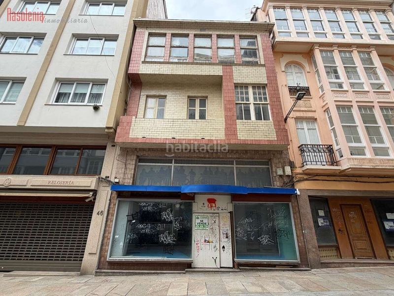 Foto 660a19af-1c44-46c7-b245-cda5cdb2bbea. Casa a real 44 a Centro Ferrol